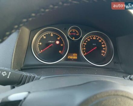 Белый Опель Астра, объемом двигателя 1.7 л и пробегом 245 тыс. км за 5600 $, фото 16 на Automoto.ua