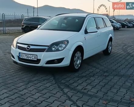 Белый Опель Астра, объемом двигателя 1.7 л и пробегом 245 тыс. км за 5600 $, фото 7 на Automoto.ua
