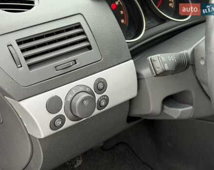 Білий Опель Астра, об'ємом двигуна 1.6 л та пробігом 198 тис. км за 5350 $, фото 15 на Automoto.ua