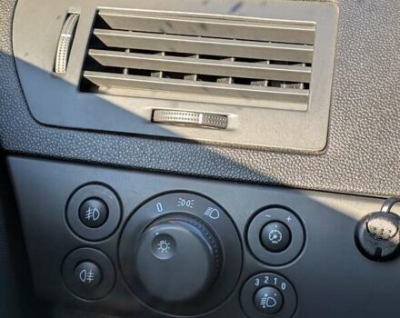 Белый Опель Астра, объемом двигателя 1.7 л и пробегом 275 тыс. км за 5500 $, фото 8 на Automoto.ua