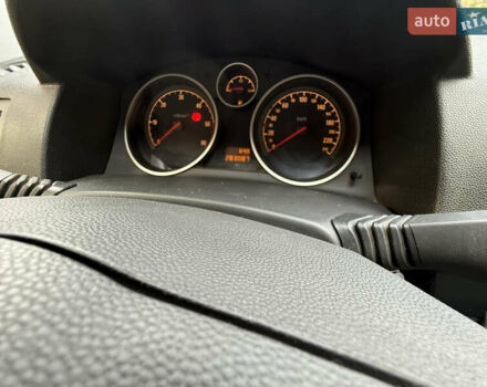 Білий Опель Астра, об'ємом двигуна 1.7 л та пробігом 283 тис. км за 6000 $, фото 19 на Automoto.ua