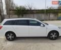 Белый Опель Астра, объемом двигателя 1.69 л и пробегом 200 тыс. км за 6000 $, фото 3 на Automoto.ua