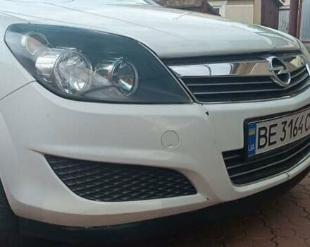 Опель Астра 2010 у Первомайськ на Automoto.ua Білий Опель Астра, об'ємом двигуна 1.7 л та пробігом 271 тис. км за 5500 $, фото 11 на Automoto.ua