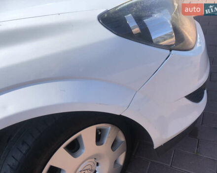 Опель Астра 2010 у Рокитне на Automoto.ua Білий Опель Астра, об'ємом двигуна 1.7 л та пробігом 310 тис. км за 6197 $, фото 9 на Automoto.ua