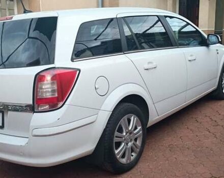 Опель Астра 2010 у Первомайськ на Automoto.ua Білий Опель Астра, об'ємом двигуна 1.7 л та пробігом 271 тис. км за 5500 $, фото 8 на Automoto.ua