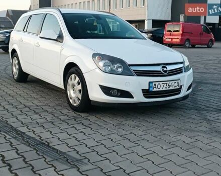 Белый Опель Астра, объемом двигателя 1.7 л и пробегом 245 тыс. км за 5600 $, фото 2 на Automoto.ua