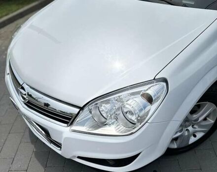 Білий Опель Астра, об'ємом двигуна 1.7 л та пробігом 270 тис. км за 6000 $, фото 4 на Automoto.ua