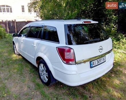 Білий Опель Астра, об'ємом двигуна 1.7 л та пробігом 275 тис. км за 5500 $, фото 6 на Automoto.ua