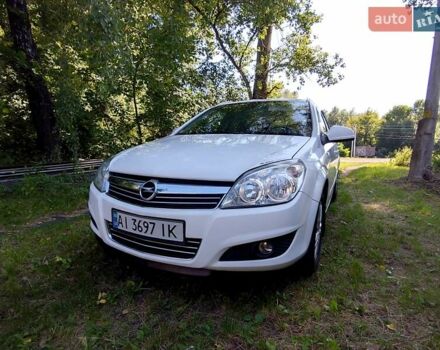 Білий Опель Астра, об'ємом двигуна 1.7 л та пробігом 275 тис. км за 5500 $, фото 32 на Automoto.ua