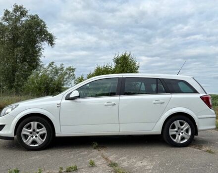 Білий Опель Астра, об'ємом двигуна 1.6 л та пробігом 278 тис. км за 5200 $, фото 2 на Automoto.ua