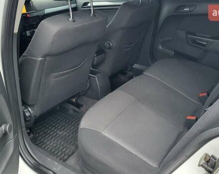 Білий Опель Астра, об'ємом двигуна 1.69 л та пробігом 280 тис. км за 5300 $, фото 46 на Automoto.ua