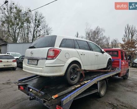 Белый Опель Астра, объемом двигателя 1.69 л и пробегом 170 тыс. км за 2000 $, фото 5 на Automoto.ua