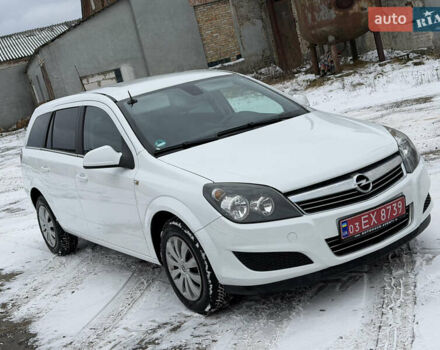 Білий Опель Астра, об'ємом двигуна 1.6 л та пробігом 198 тис. км за 5350 $, фото 3 на Automoto.ua
