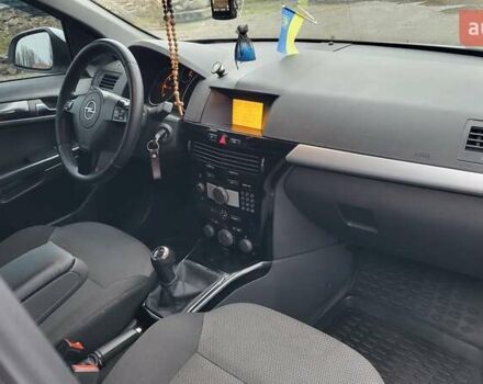 Білий Опель Астра, об'ємом двигуна 1.69 л та пробігом 280 тис. км за 5300 $, фото 44 на Automoto.ua