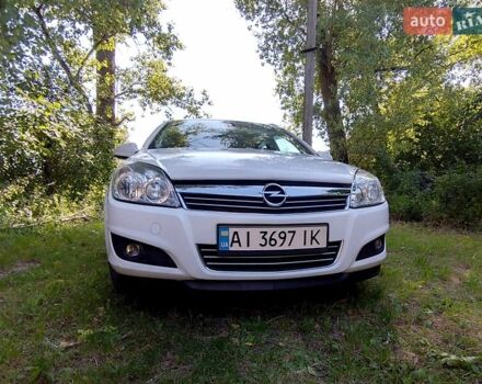 Білий Опель Астра, об'ємом двигуна 1.7 л та пробігом 275 тис. км за 5500 $, фото 30 на Automoto.ua