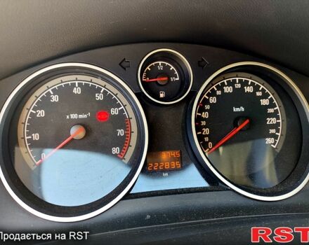 Опель Астра 2010 в Харькове на Automoto.ua Белый Опель Астра, объемом двигателя 1.6 л и пробегом 223 тыс. км за 6000 $, фото 4 на Automoto.ua