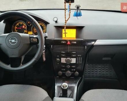 Білий Опель Астра, об'ємом двигуна 1.69 л та пробігом 280 тис. км за 5300 $, фото 33 на Automoto.ua