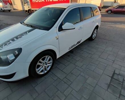 Белый Опель Астра, объемом двигателя 1.69 л и пробегом 320 тыс. км за 5800 $, фото 7 на Automoto.ua