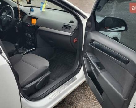 Білий Опель Астра, об'ємом двигуна 1.69 л та пробігом 280 тис. км за 5300 $, фото 42 на Automoto.ua