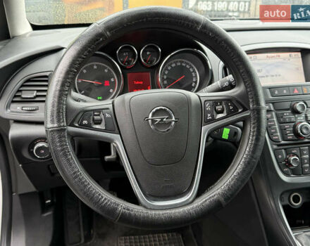 Белый Опель Астра, объемом двигателя 1.7 л и пробегом 300 тыс. км за 6999 $, фото 30 на Automoto.ua