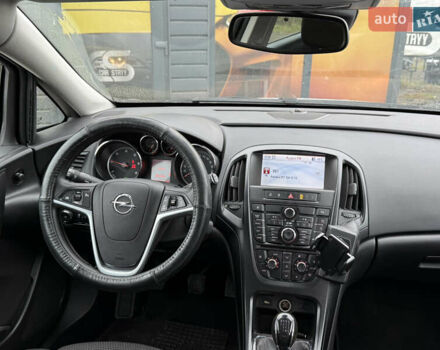 Белый Опель Астра, объемом двигателя 1.7 л и пробегом 300 тыс. км за 6999 $, фото 21 на Automoto.ua