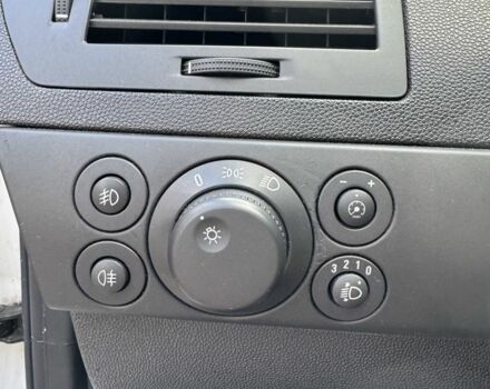 Білий Опель Астра, об'ємом двигуна 1.7 л та пробігом 214 тис. км за 5600 $, фото 12 на Automoto.ua