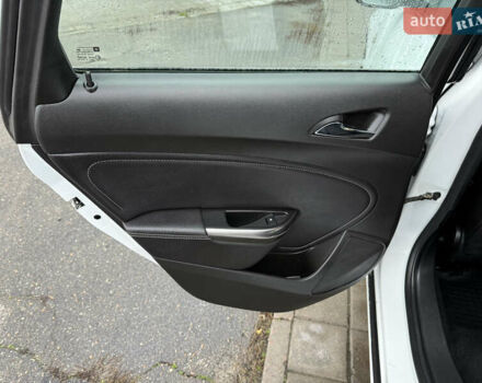 Білий Опель Астра, об'ємом двигуна 1.7 л та пробігом 237 тис. км за 7500 $, фото 8 на Automoto.ua