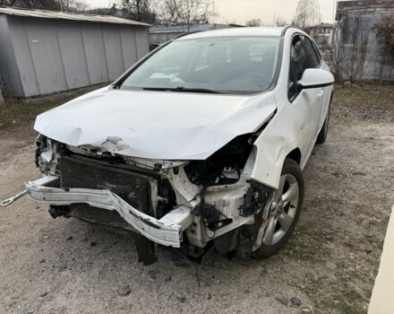 Белый Опель Астра, объемом двигателя 1.7 л и пробегом 220 тыс. км за 2999 $, фото 3 на Automoto.ua