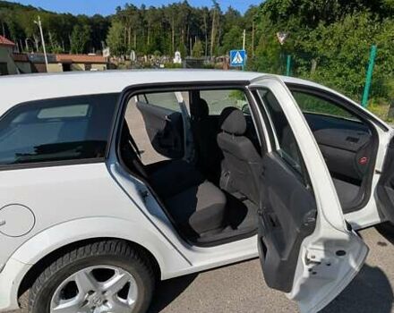 Білий Опель Астра, об'ємом двигуна 1.69 л та пробігом 268 тис. км за 5800 $, фото 3 на Automoto.ua