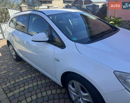 Опель Астра 2011 в Стрые на Automoto.ua Белый Опель Астра, объемом двигателя 1.7 л и пробегом 218 тыс. км за 7200 $, фото 3 на Automoto.ua