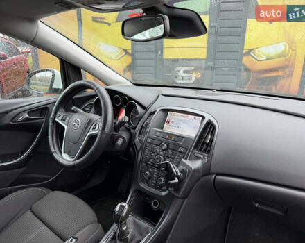 Белый Опель Астра, объемом двигателя 1.7 л и пробегом 300 тыс. км за 6999 $, фото 18 на Automoto.ua