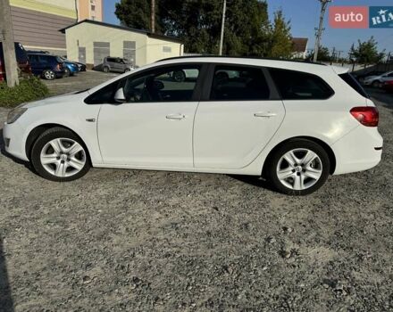 Опель Астра 2011 в Вышгороде на Automoto.ua Белый Опель Астра, объемом двигателя 1.69 л и пробегом 388 тыс. км за 6500 $, фото 4 на Automoto.ua