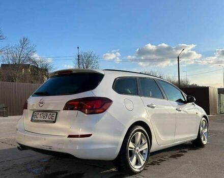 Белый Опель Астра, объемом двигателя 2 л и пробегом 283 тыс. км за 6800 $, фото 4 на Automoto.ua