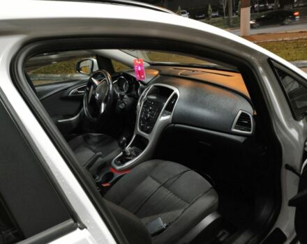 Білий Опель Астра, об'ємом двигуна 1.7 л та пробігом 274 тис. км за 5950 $, фото 1 на Automoto.ua