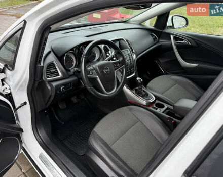 Білий Опель Астра, об'ємом двигуна 1.7 л та пробігом 237 тис. км за 7500 $, фото 5 на Automoto.ua