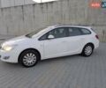 Белый Опель Астра, объемом двигателя 1.7 л и пробегом 281 тыс. км за 5500 $, фото 3 на Automoto.ua