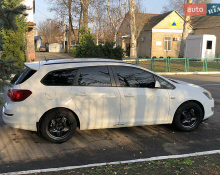 Белый Опель Астра, объемом двигателя 1.25 л и пробегом 321 тыс. км за 7499 $, фото 12 на Automoto.ua