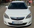 Белый Опель Астра, объемом двигателя 1.7 л и пробегом 322 тыс. км за 5999 $, фото 2 на Automoto.ua