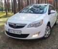 Белый Опель Астра, объемом двигателя 1.69 л и пробегом 335 тыс. км за 5900 $, фото 1 на Automoto.ua