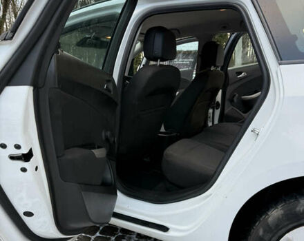 Белый Опель Астра, объемом двигателя 1.3 л и пробегом 372 тыс. км за 5200 $, фото 9 на Automoto.ua