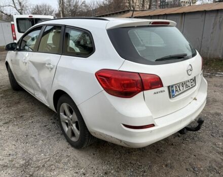 Белый Опель Астра, объемом двигателя 1.7 л и пробегом 220 тыс. км за 2999 $, фото 2 на Automoto.ua