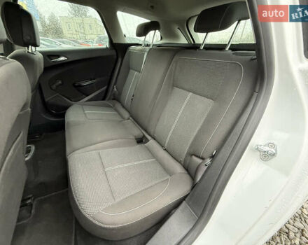 Белый Опель Астра, объемом двигателя 1.7 л и пробегом 300 тыс. км за 6999 $, фото 26 на Automoto.ua