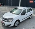 Белый Опель Астра, объемом двигателя 1.7 л и пробегом 248 тыс. км за 4550 $, фото 2 на Automoto.ua