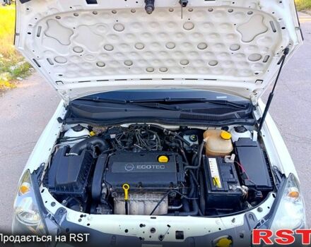 Білий Опель Астра, об'ємом двигуна 1.6 л та пробігом 197 тис. км за 6200 $, фото 2 на Automoto.ua