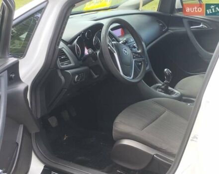 Білий Опель Астра, об'ємом двигуна 1.7 л та пробігом 290 тис. км за 5850 $, фото 1 на Automoto.ua