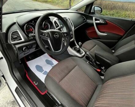 Опель Астра 2011 у Ковель на Automoto.ua Білий Опель Астра, об'ємом двигуна 1.7 л та пробігом 257 тис. км за 7299 $, фото 3 на Automoto.ua