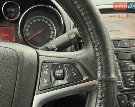 Белый Опель Астра, объемом двигателя 1.7 л и пробегом 300 тыс. км за 6999 $, фото 33 на Automoto.ua