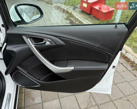 Білий Опель Астра, об'ємом двигуна 1.7 л та пробігом 237 тис. км за 7500 $, фото 12 на Automoto.ua