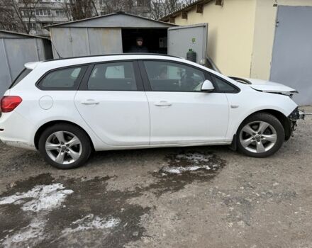 Белый Опель Астра, объемом двигателя 1.7 л и пробегом 220 тыс. км за 2999 $, фото 7 на Automoto.ua