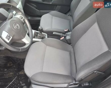 Белый Опель Астра, объемом двигателя 1.6 л и пробегом 167 тыс. км за 6999 $, фото 16 на Automoto.ua